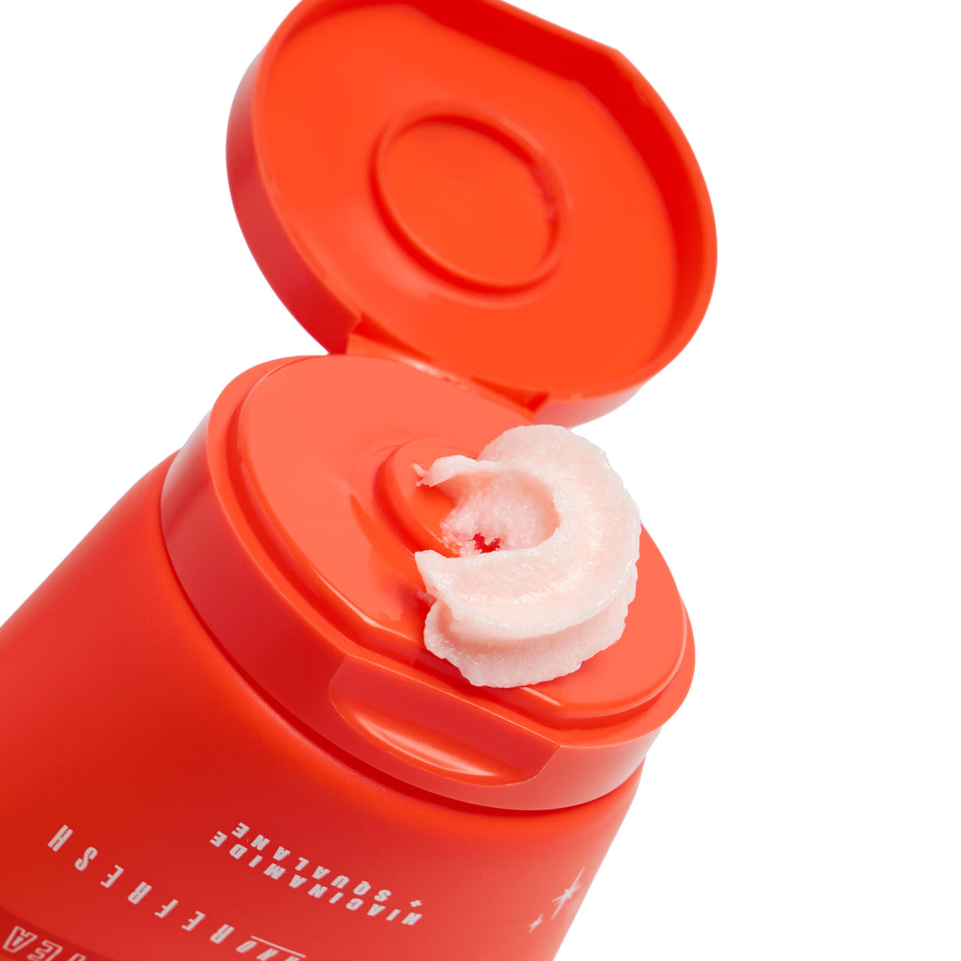 Scủủp Peach Iced Tea Whipped Cream Cleanser