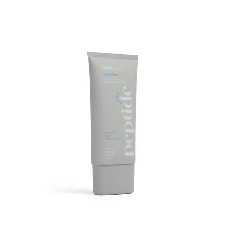 Peptide Detox Foam Cleanser
